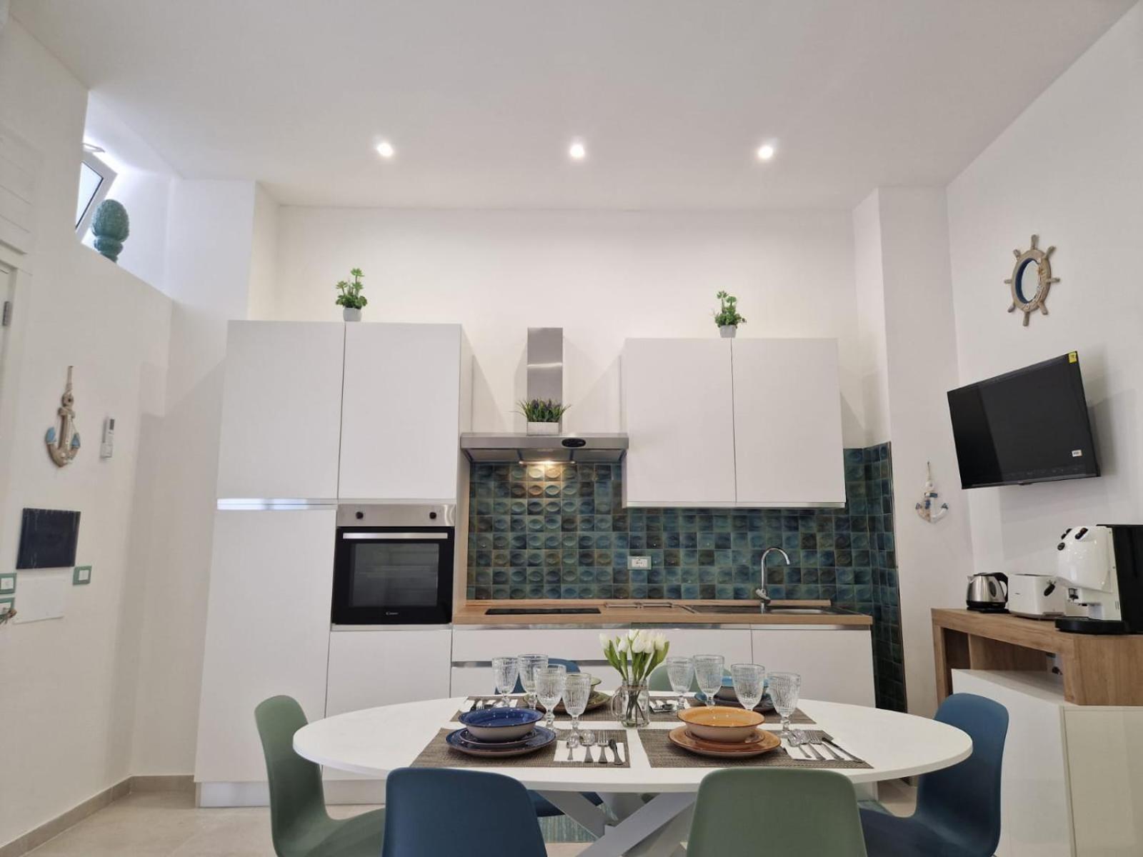 Ondina House Holiday home *